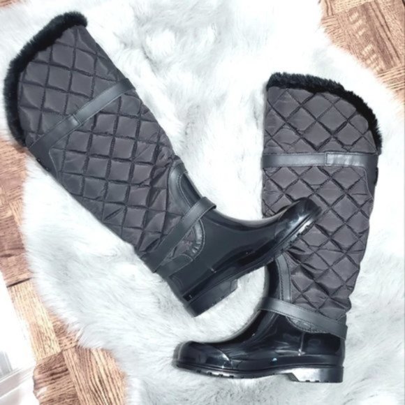 New Michael Kors Quilted Shearling Winter Belted Boots- Size 7 - Picture 2 of 14